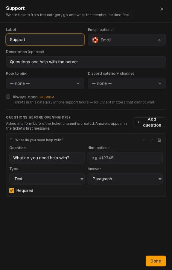 Une catégorie : libellé, emoji, rôle à mentionner, catégorie Discord et ses questions.